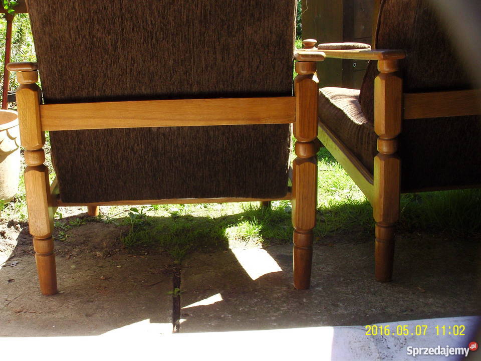 Fotele PRL lite drewno dębowe toczone nogi do Warszawa sprzedam