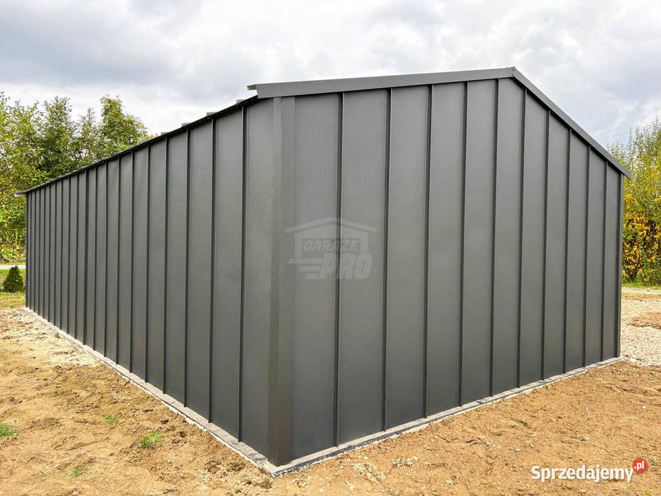 Garaż blaszany 9x6 m brama dwuskrzydłowa brama