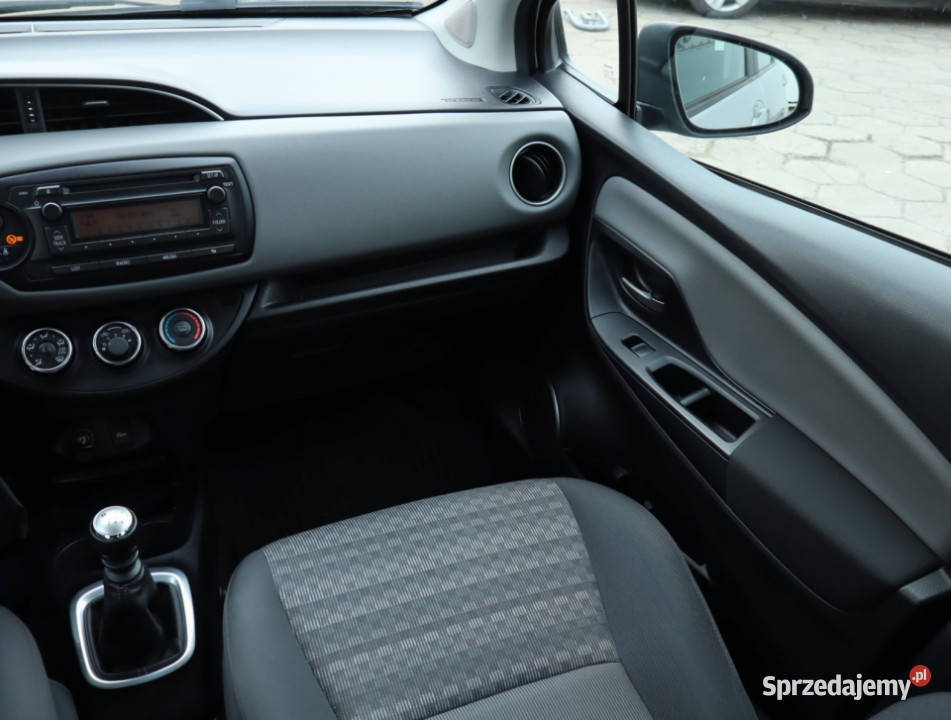 Toyota Yaris 133 Dual VVTi Łódź sprzedam