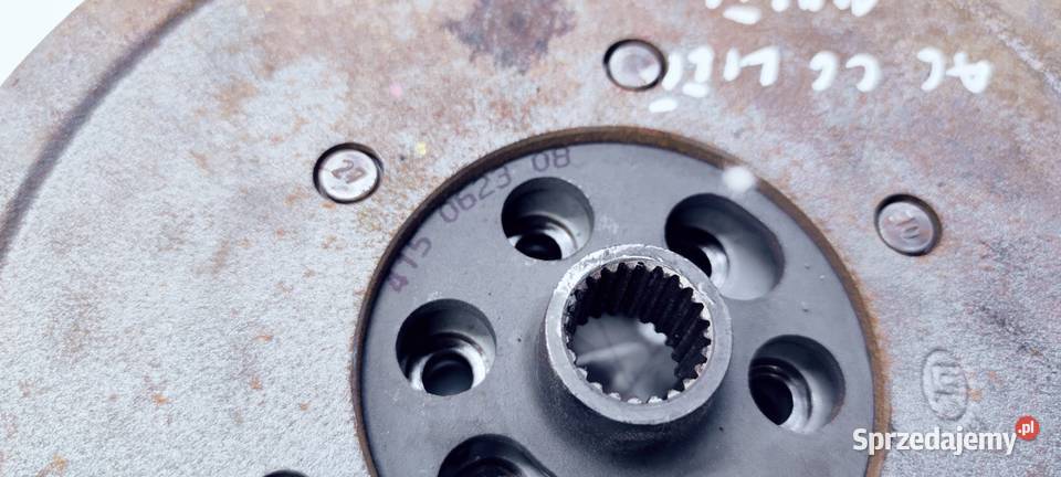 SPRZĘGŁO KOŁO DWUMAS AUDI A4 A6 CVT 415062308 Przystajń