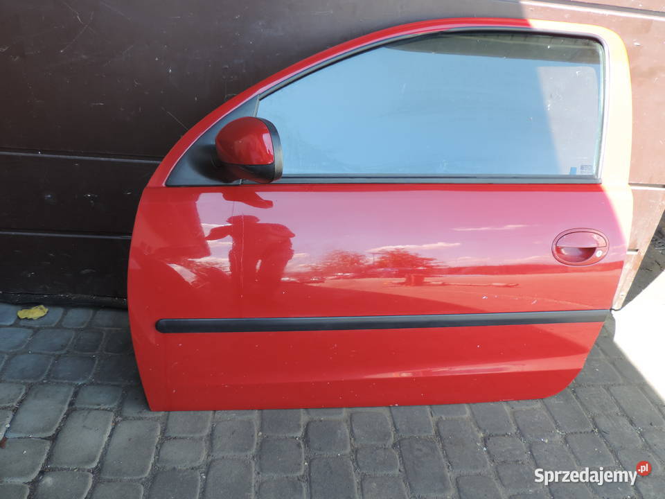 OPEL CORSA C 3D FL DRZWI LEWY PRZÓD Z573 Rok produkcji 2005 Nowy Sącz