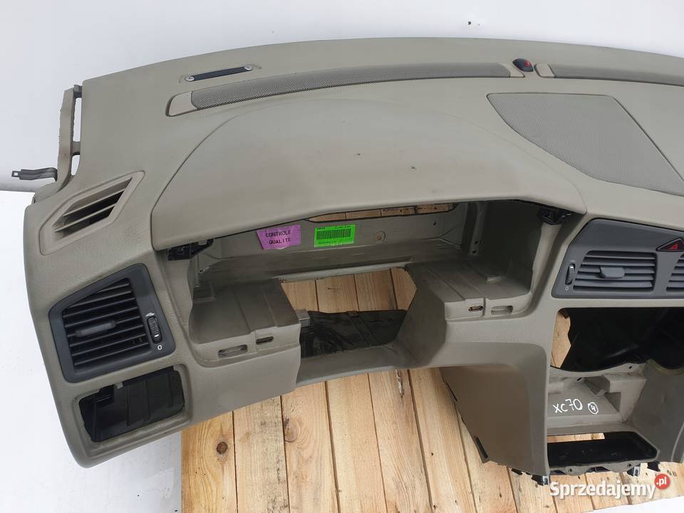 Volvo XC70 II DESKA ROZDZIELCZA KONSOLA SCHOWEK Rudka