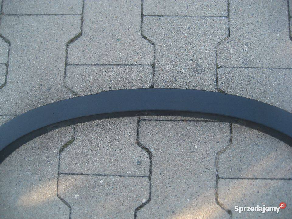 bmw x1 e84 0912r nakładka na błotnik tył lewa sprzedam