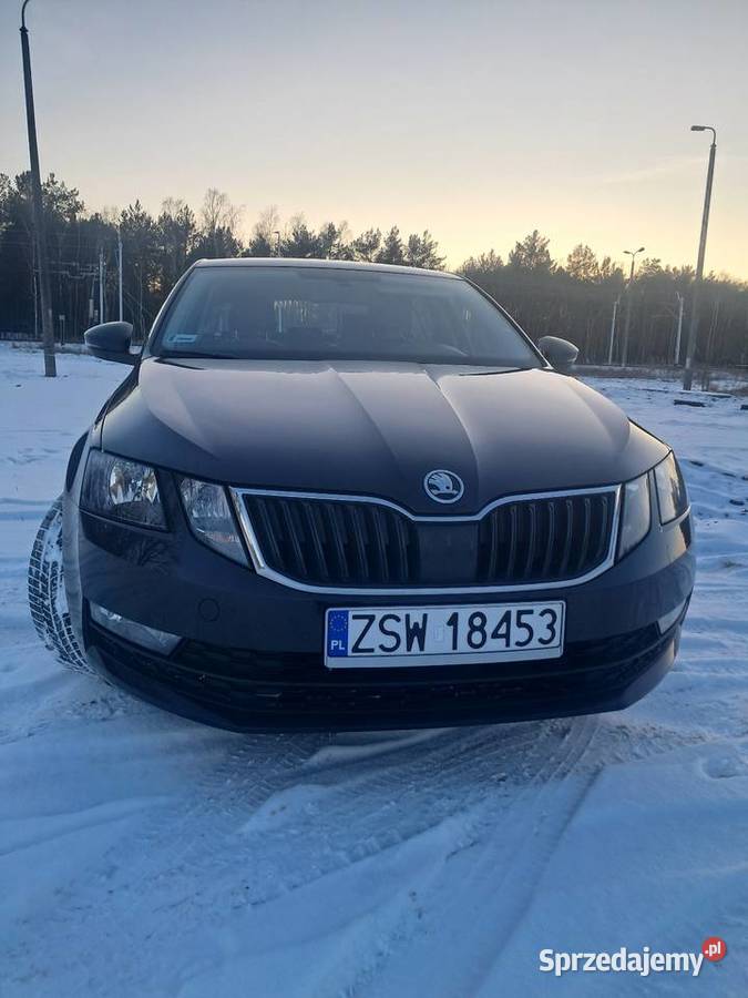 SKODA OCTAVIA 14 150 2017r 132000 salon Świnoujście