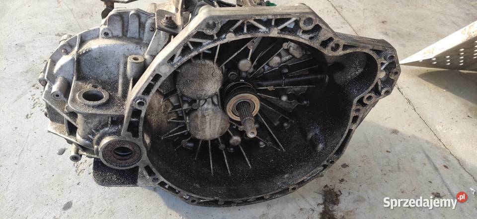 Skrzynia biegów renault Trafic Vivaro Primastar małopolskie Rzepiennik Strzyżewski