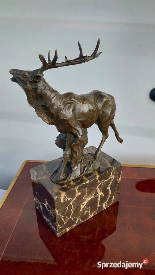 figura jelenia brąz Lublin