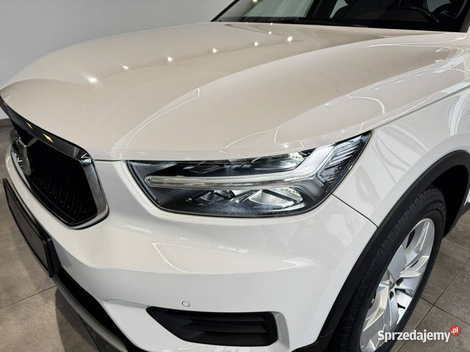 Volvo XC 40 20 D4 190 automat AWD 2018 r salon małopolskie Myślenice