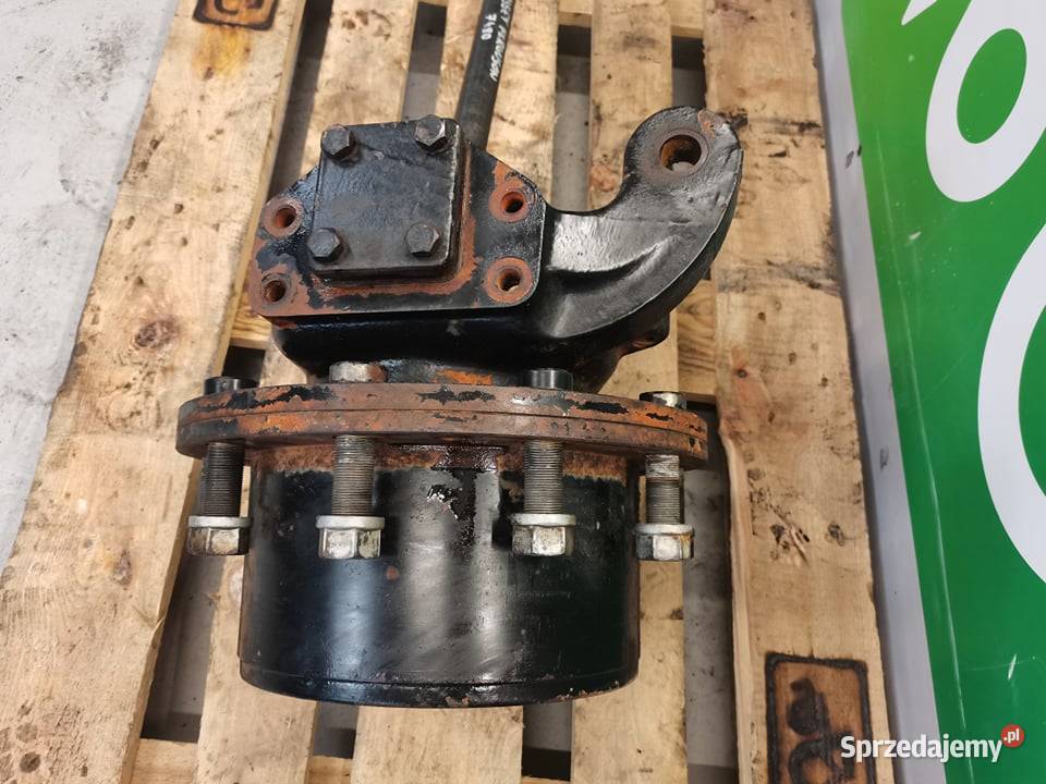 Zwolnica Zwrotnica lewa Massey Ferguson 7480 wielkopolskie Wilkowo