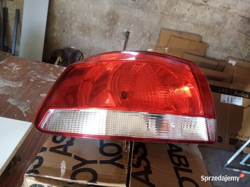 Lampa VW Golf 6 tył tylna lewa HB Warka