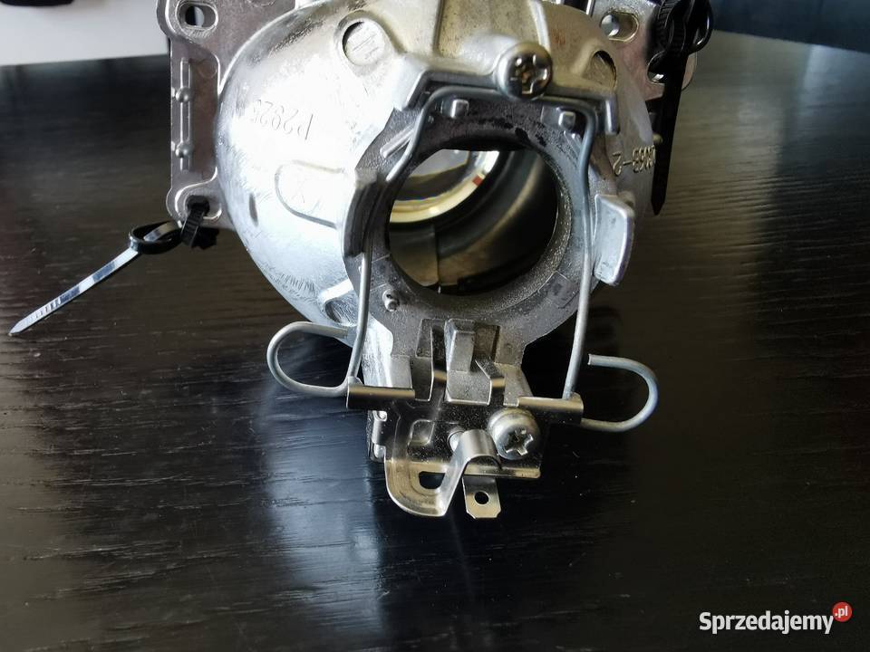 Soczewka Prawa Ksenon Xenon Honda CRV III 2008