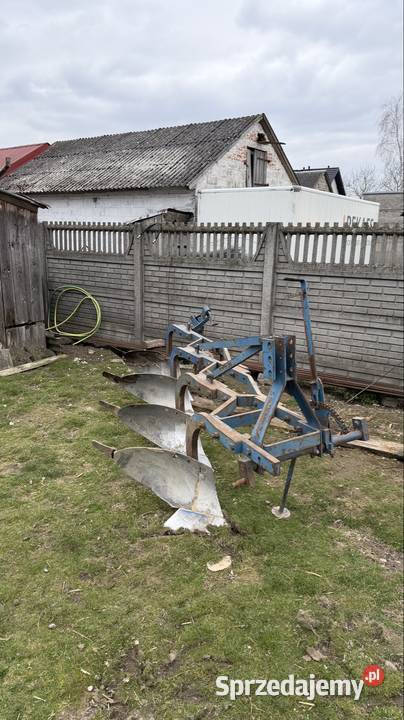 Pług 4 Skibowy Rabewerk Rabe świętokrzyskie Piotrów-Gułaczów