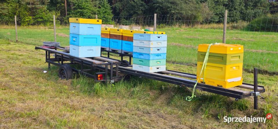 Przyczepka pod ule 18 sztuk