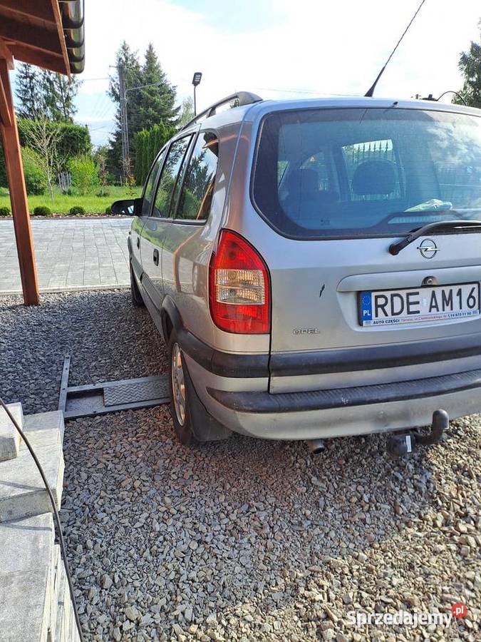Opel Zafira sprowadzony Dębica