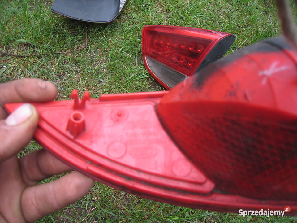 Lampa przeciwmgielna tylna prawa Hyundai IX35 sprzedam