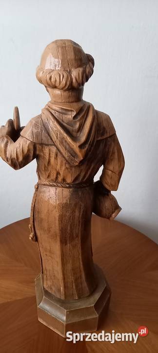 Duża figura mnicha z dzbanem i kuflem Skierniewice