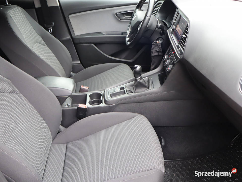 Seat Leon 16 TDI isofix Katowice sprzedam