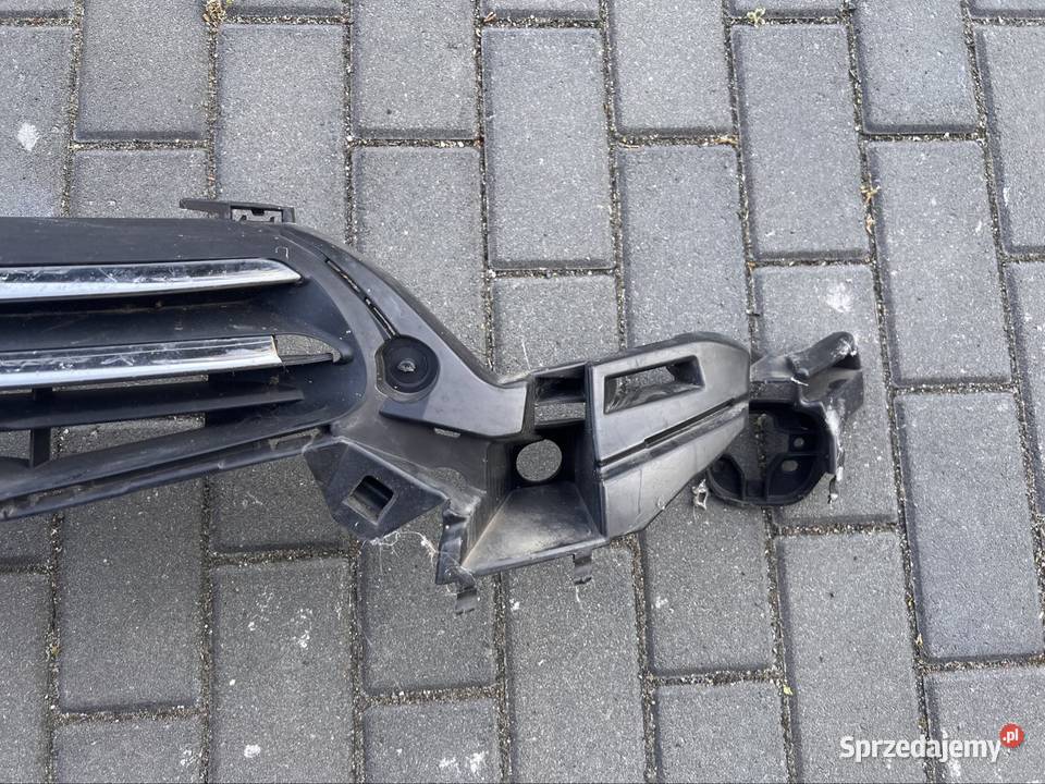 Atrapa grill przód Citroen c4 II Jasień
