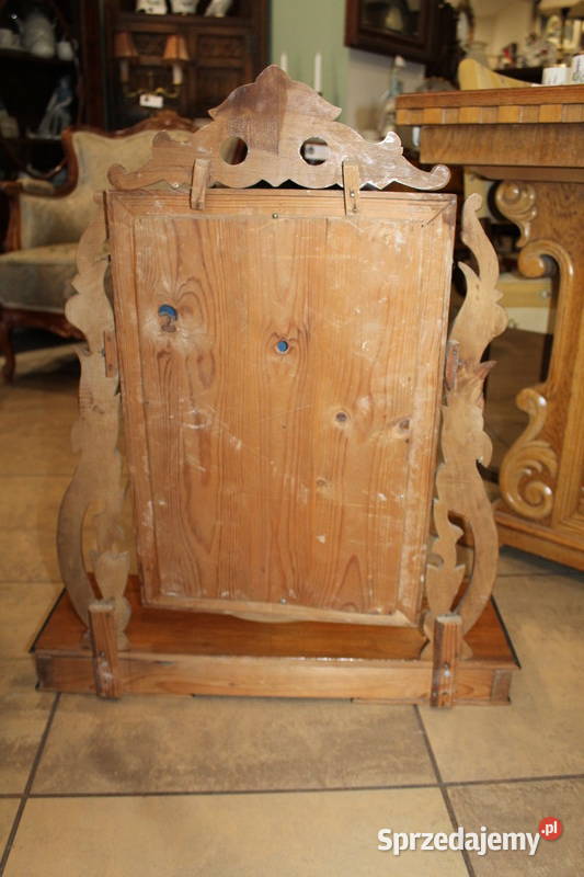 Drewniana toaletka 102