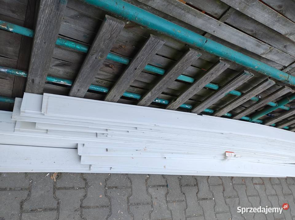 Boazeria biała PVC Poznań sprzedam