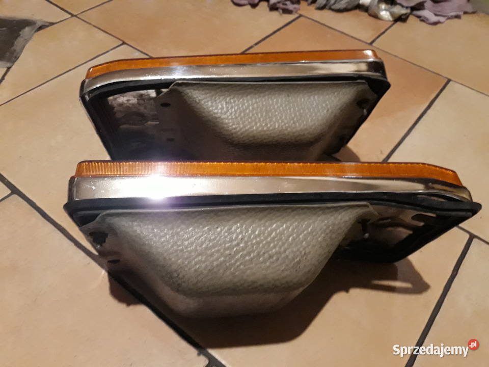 Fiat125p lampy tylne MR75 Leszno