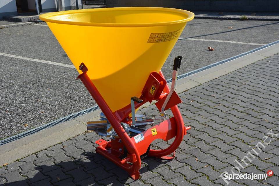 Rozsiewacz nawozów 300 l lejek nieuszkodzony małopolskie Nowy Targ