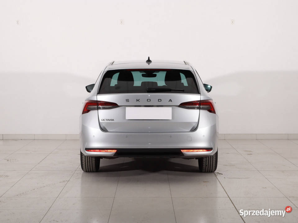 Skoda Octavia 15 TSI relingi dachowe mazowieckie Piaseczno