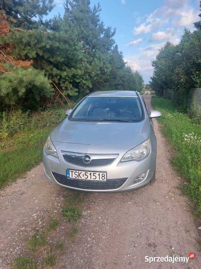 Opel Astra J 2011 14 turbo kombi Bełdów sprzedam