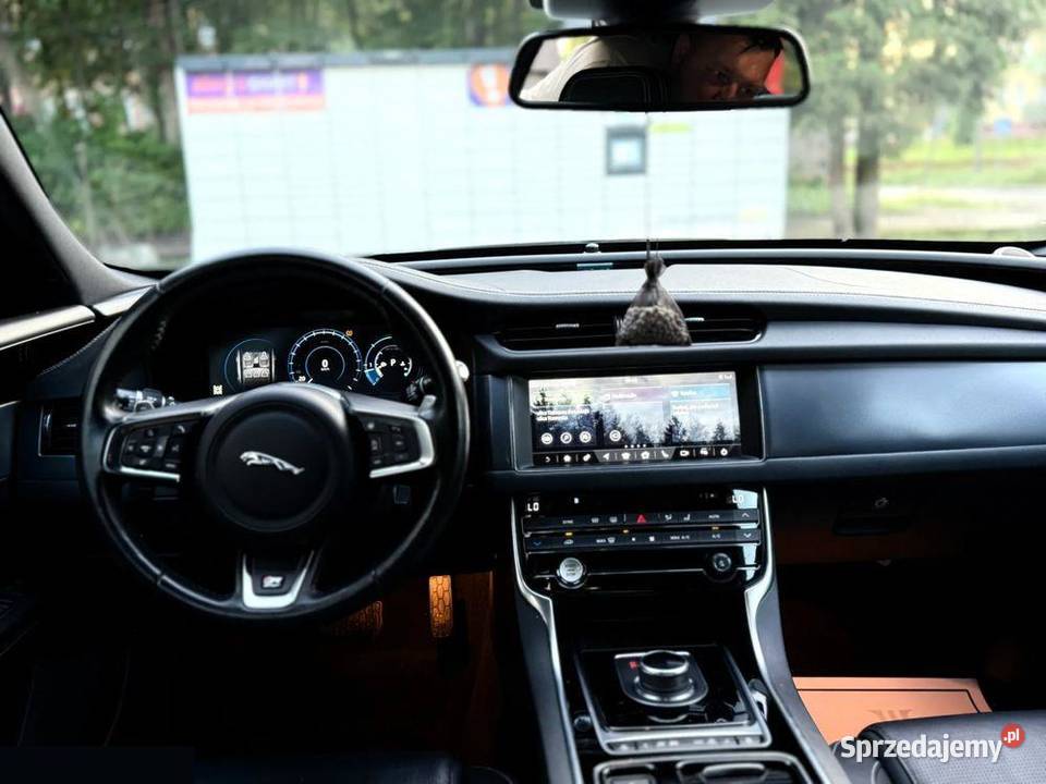 JAGUAR XF 20 14D RSPORT MARKA PREMIUM 2018r 1999cm3