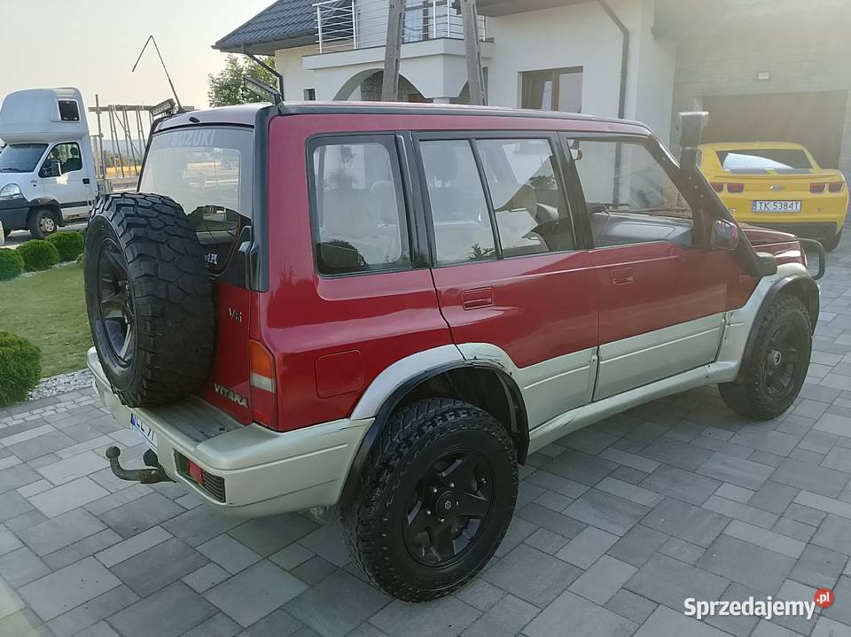 Suzuki Vitara 20 V6 offroad 4x4 zamiana Rok produkcji 1998