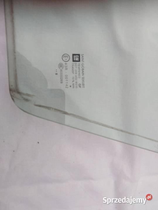 Corsa E szyba lewy przód mazowieckie