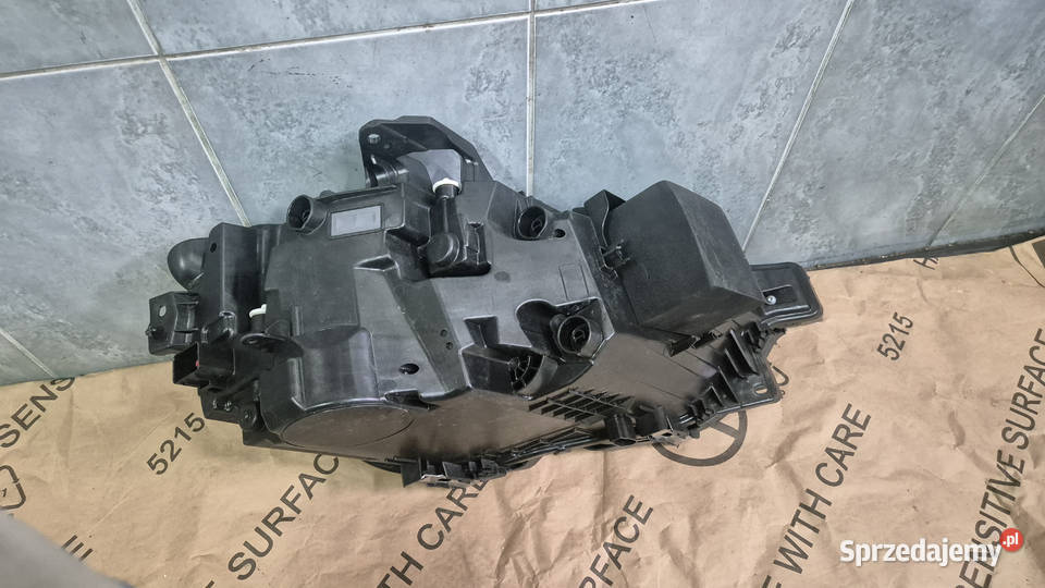 Lampa lewa Volvo XC60 II 2 lift wersja śląskie
