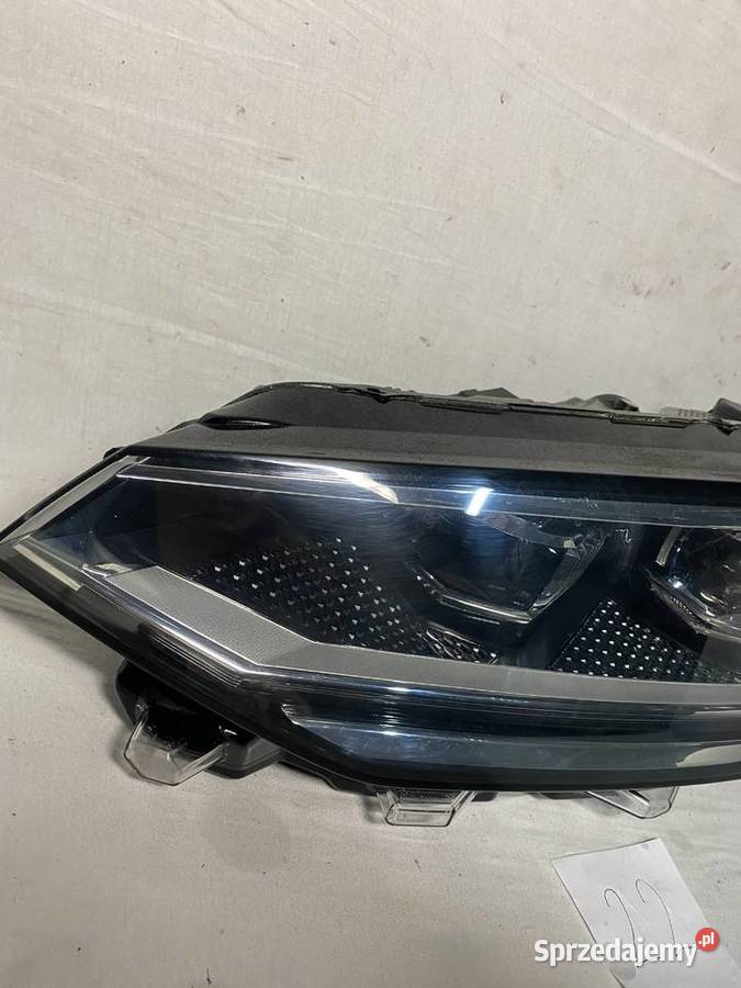 VW SPORTSVAN LIFT FULL LEWA PRZEDNIA LAMPA Jabłonna