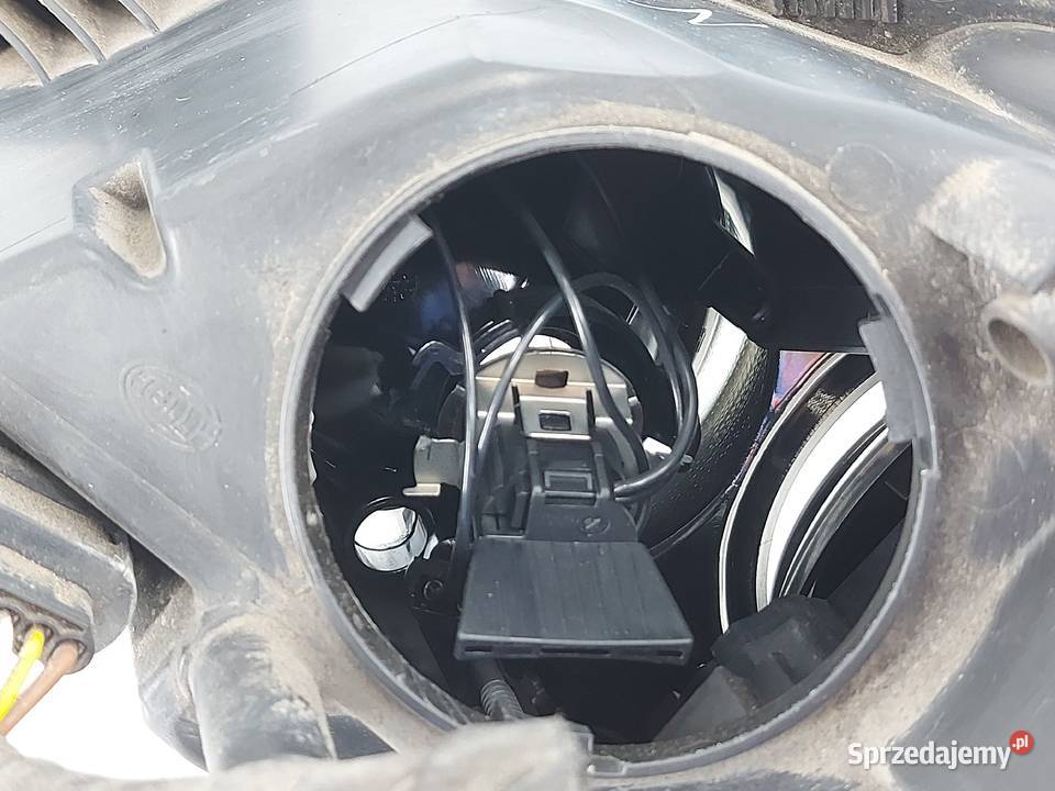 MERCEDES CLS C219 09r lampa prawa przód