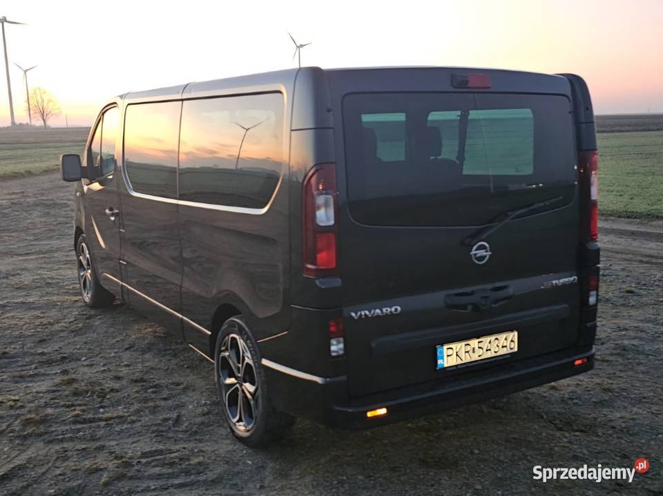 Opel vivaro biturbo 145KM