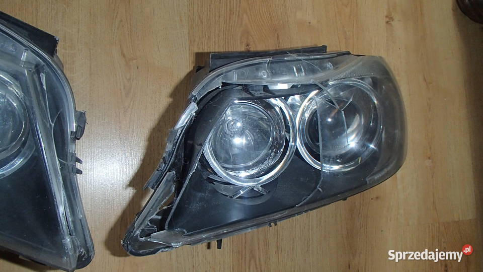 reflektory BMW E90 xenon ringi ZKW Katowice