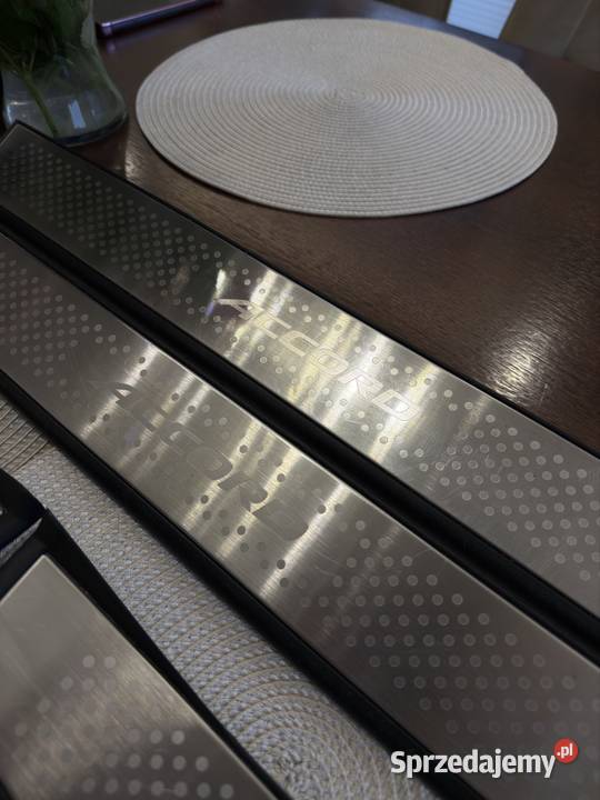 Listwy Progowe akcesoryjne Honda Accord VII Radom