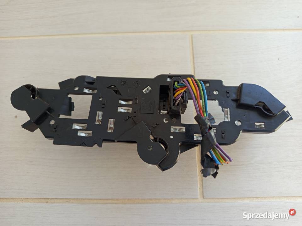 Peugeot 307 HB 04r wkład lampy tylnej prawy lubuskie Kłodawa sprzedam