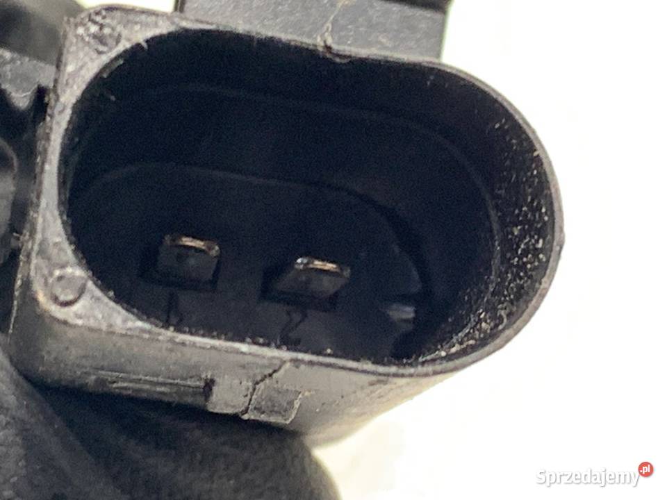 ZAMEK MASKI PRAWY AUDI A4 B9 Kombi 8W0823509B Zamki, wkładki i kluczyki