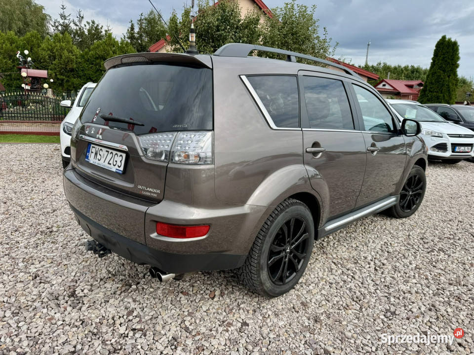 Mitsubishi Outlander Outlander 4x4 ładny stan Szerominek