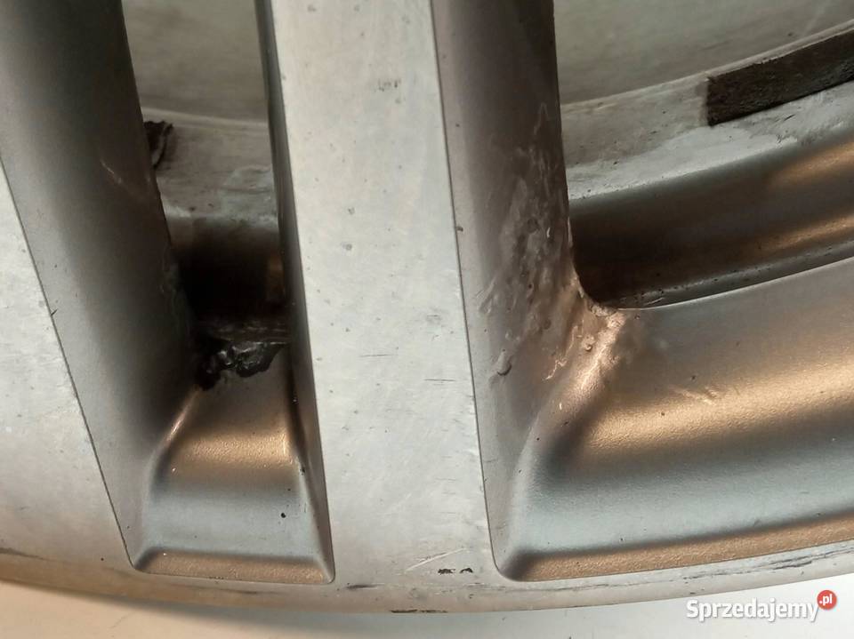 FELGA ALUMINIOWA R19 5X120 ET48 OC74MM