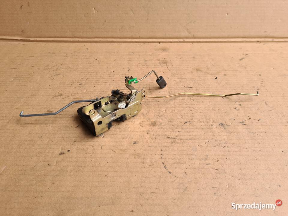 IVECO DAILY 3 9906 zamek zatrzask drzwi przód dostawcze Legnica sprzedam