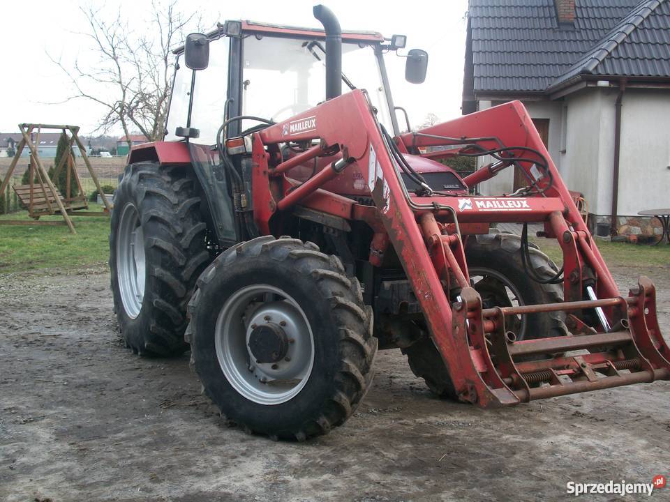 Ciągnik CASE IH 4210 z turem Ciągniki Ostrów Wielkopolski