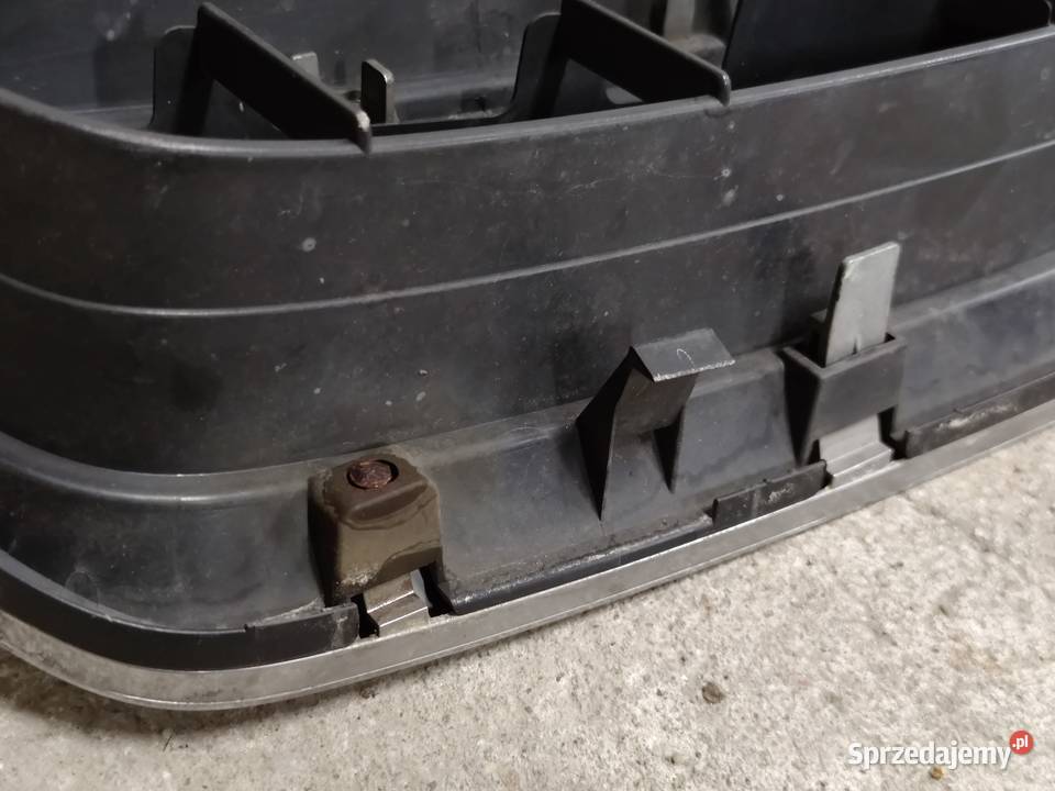 Atrapa grilla grill Subaru legacy IV BL BP Skoczów