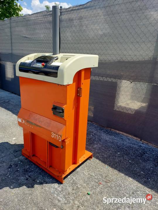 Belownica prasa do foli kartonu makulatury Drzewica