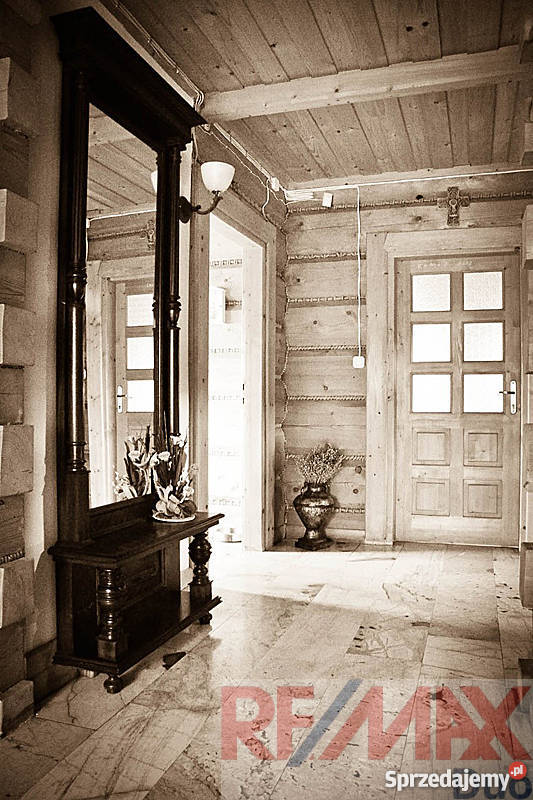 Piękny dom z bali Jeziorem Czorsztyńskim taras