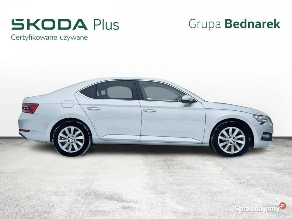 koda Superb Bezwypadkowy Salon Polska Serwis ASO Łódź