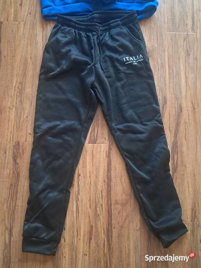 nowy męski dres rozmiar z metki XL ale to raczej Sandomierz