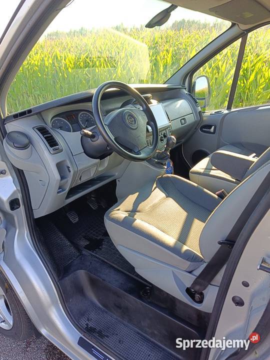 Opel Vivaro 20Cdti Long 196k przebieg Opel Ostrołęka sprzedam