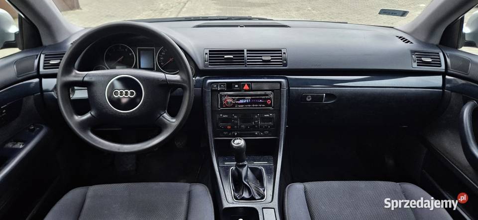 Audi A4 b6 2002r 16 benz MPI ekonomiczny silnik 102KM Elbląg sprzedam