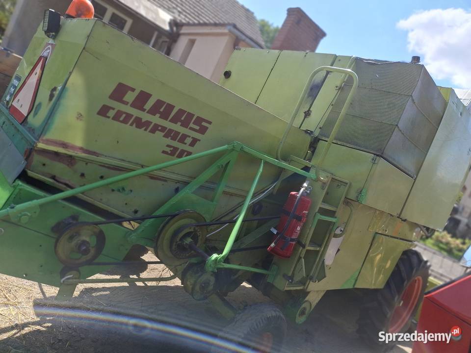Kombajn zbożowy claas compact 30 Sieczkarnia-rozdrabniacz małopolskie Giebułtów
